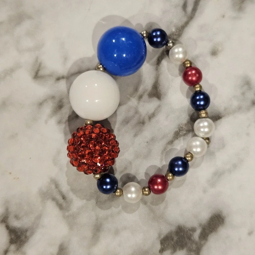 Girls Chunky Bead Bracelet Lot Patriotic Red White Blue &‎ White Pearl Stretch